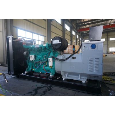 300kw濰柴藍擎柴油發(fā)電機組-濰柴藍擎6缸柴油機WP13D385E200柴油發(fā)電機組,缸徑/行程：127/165mm,柴油發(fā)電機組水冷發(fā)動機功率350KW,柴油發(fā)電機組配套馬拉松斯坦福發(fā)電機。廠價直銷歡迎選購：13773399855。