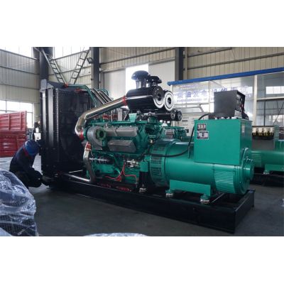 500kw乾能柴油發(fā)電機組-乾能12缸柴油機QN25G690D2柴油發(fā)電機組,缸徑/行程：135/150mm,柴油發(fā)電機組水冷發(fā)動機功率505KW,柴油發(fā)電機組配套馬拉松斯坦福發(fā)電機。廠價直銷歡迎選購：13773399855。
