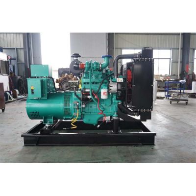60kw東風康明斯柴油發(fā)電機組-東風康明斯4缸柴油機4BTA3.9-G11柴油發(fā)電機組,缸徑/行程：102/120mm,柴油發(fā)電機組水冷發(fā)動機功率70KW,柴油發(fā)電機組配套馬拉松斯坦福發(fā)電機。廠價直銷歡迎選購：13773399855。

