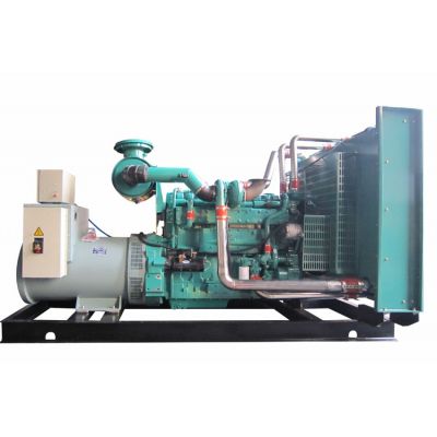 550kw重慶康明斯柴油發(fā)電機(jī)組-重慶康明斯6缸柴油機(jī)QSKTAA19-G4 NR2柴油發(fā)電機(jī)組,缸徑/行程：159/159mm,柴油發(fā)電機(jī)組水冷發(fā)動(dòng)機(jī)功率634KW,柴油發(fā)電機(jī)組配套馬拉松斯坦福發(fā)電機(jī)。廠價(jià)直銷歡迎選購(gòu)：13773399855。