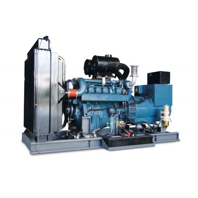 400kw科曼柴油發(fā)電機(jī)組-科曼8缸柴油機(jī)8KMV-505柴油發(fā)電機(jī)組,缸徑/行程：128/142mm,柴油發(fā)電機(jī)組水冷發(fā)動(dòng)機(jī)功率445KW,柴油發(fā)電機(jī)組配套馬拉松斯坦福發(fā)電機(jī)。廠價(jià)直銷歡迎選購：13773399855。