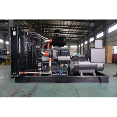 500kw申動柴油發(fā)電機組-申動12缸柴油機SD25G690D2柴油發(fā)電機組,缸徑/行程：135/150mm,柴油發(fā)電機組水冷發(fā)動機功率505KW,柴油發(fā)電機組配套馬拉松斯坦福發(fā)電機。廠價直銷歡迎選購：13773399855。