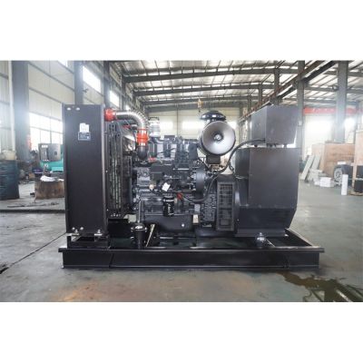 100kw上柴股份柴油發(fā)電機組-上柴股份4缸柴油機SC4H160D2柴油發(fā)電機組,缸徑/行程：105/124mm,柴油發(fā)電機組水冷發(fā)動機功率116KW,柴油發(fā)電機組配套馬拉松斯坦福發(fā)電機。廠價直銷歡迎選購：13773399855。