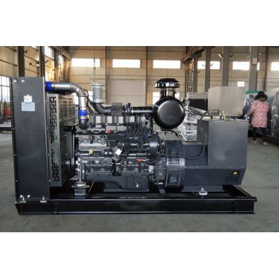 150kw上柴股份柴油發(fā)電機組-上柴股份6缸柴油機SC7H250D2柴油發(fā)電機組,缸徑/行程：105/124mm,柴油發(fā)電機組水冷發(fā)動機功率185KW,柴油發(fā)電機組配套馬拉松斯坦福發(fā)電機。廠價直銷歡迎選購：13773399855。