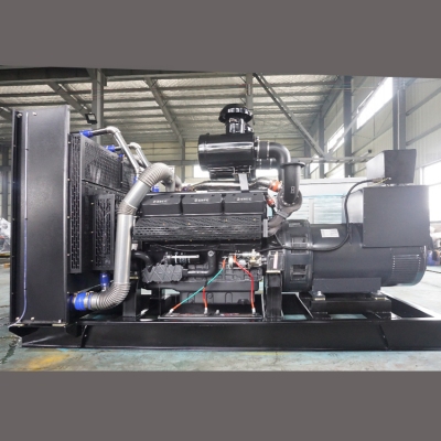 600kw上柴動力柴油發(fā)電機組-上柴股份6缸柴油機6KTAA25-G34柴油發(fā)電機組,缸徑/行程：170/185mm,柴油發(fā)電機組水冷發(fā)動機功率629KW,柴油發(fā)電機組配套馬拉松斯坦福發(fā)電機。廠價直銷歡迎選購：13773399855。